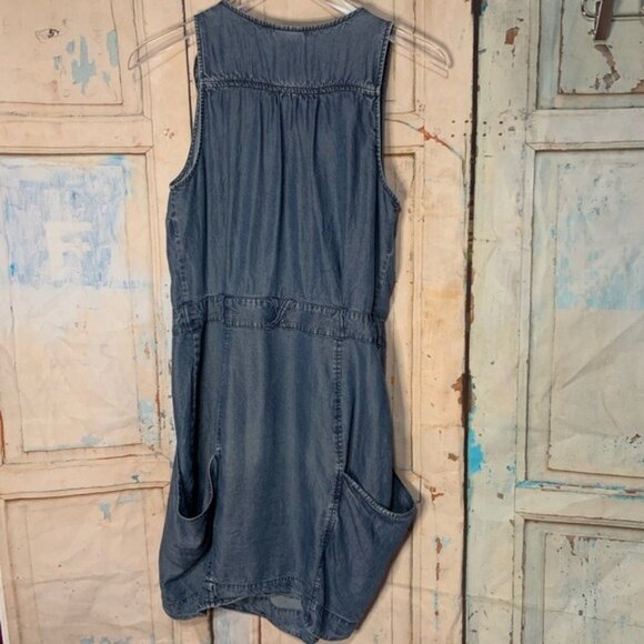 H&M Soft Denim Tank Romper Short Dress With Ruffle Detail & Pockets Size 6 US - Picture 5 of 6